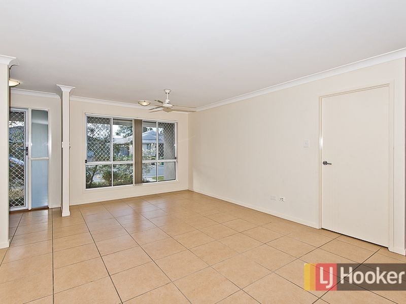 5 Adam Street, Beachmere QLD 4510