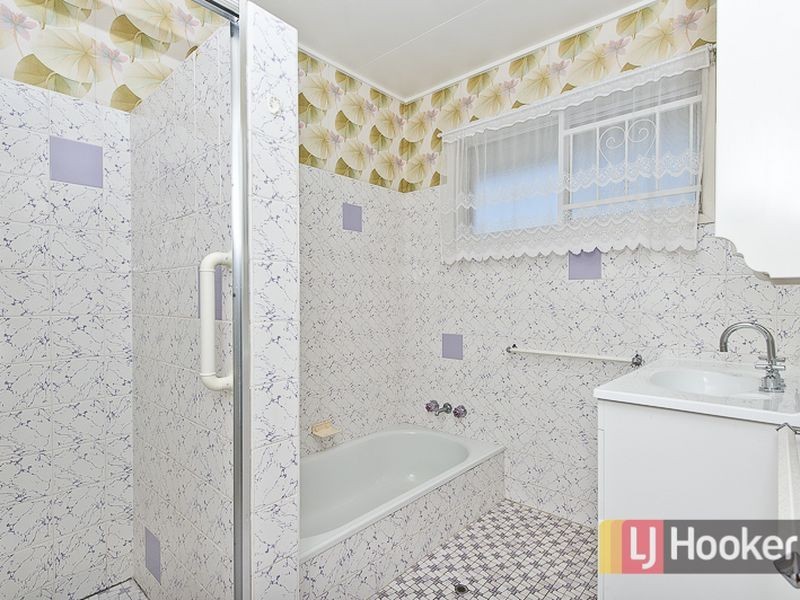 27 Devona Street, Aspley QLD 4034