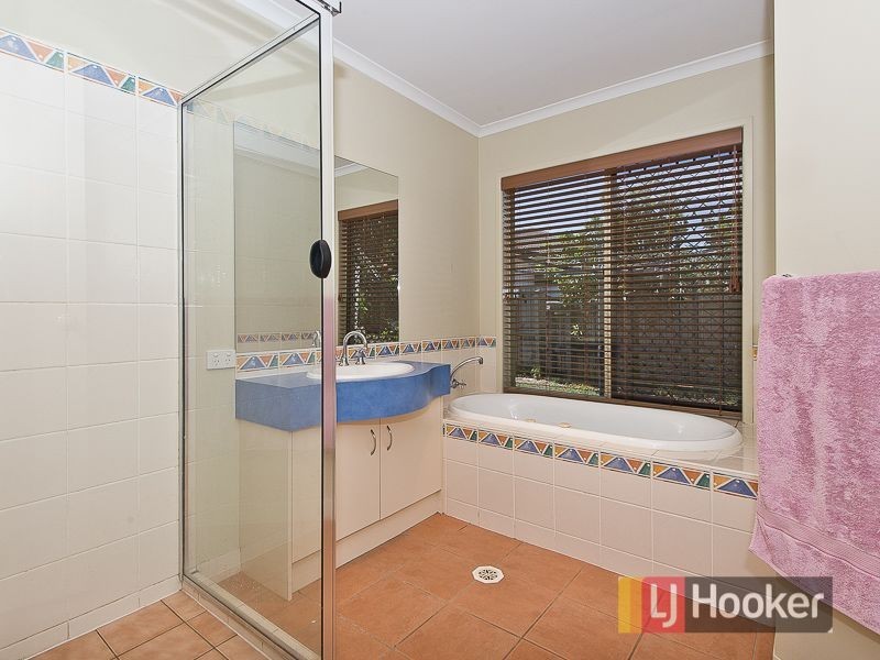 10 Capella Place, Bridgeman Downs QLD 4035