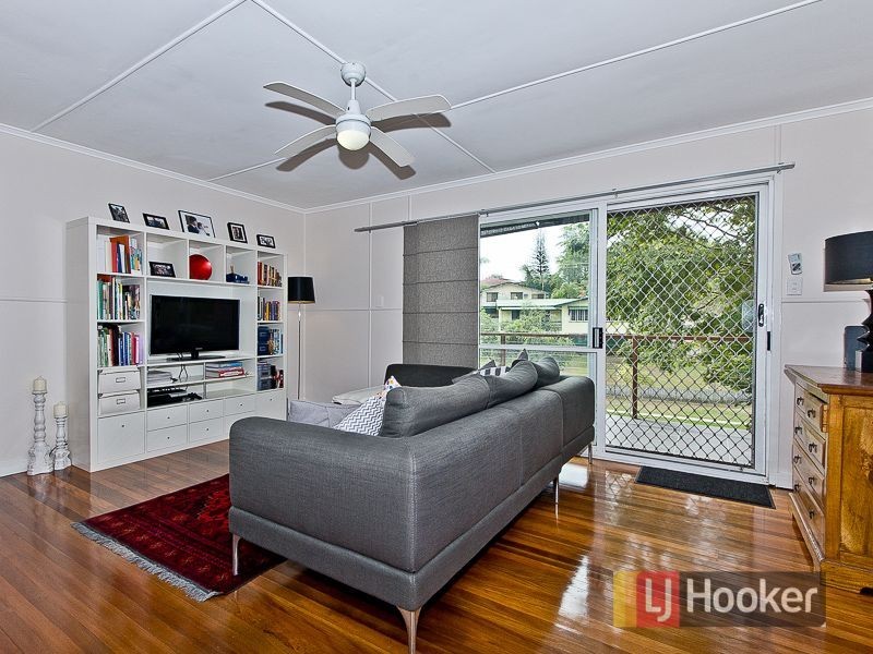 59 Falkirk Street, Stafford Heights QLD 4053