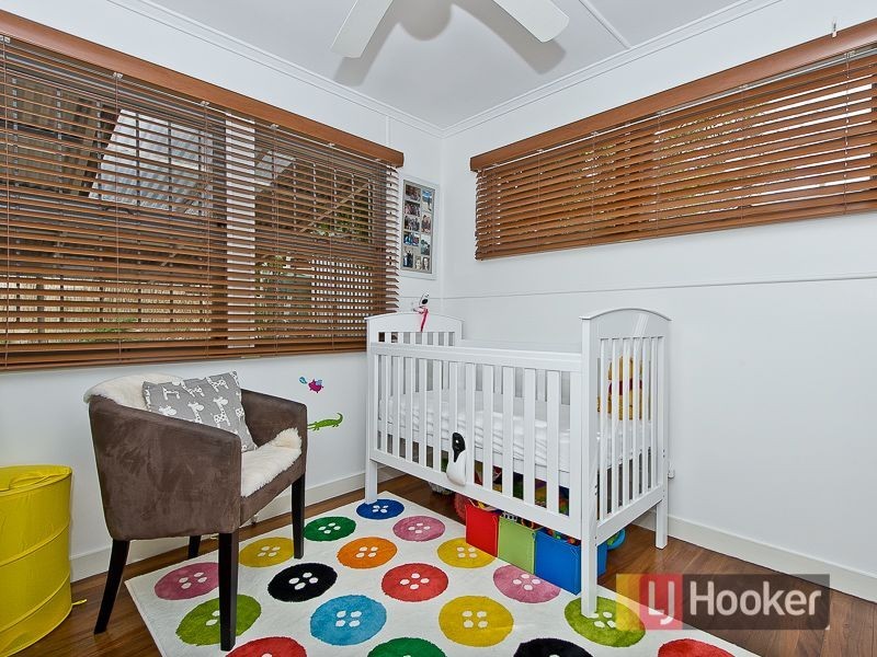 59 Falkirk Street, Stafford Heights QLD 4053