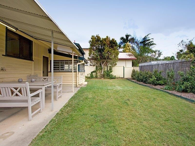 60 Bayview Terrace, Wavell Heights QLD 4012