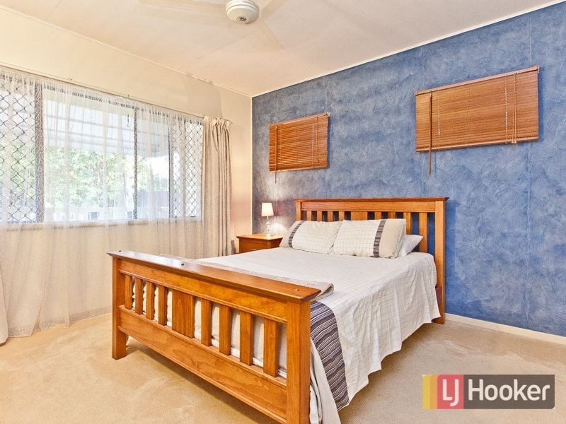 11 Eastbourne Street, Chermside West QLD 4032