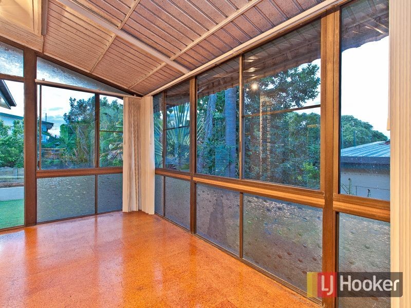 11 Eastbourne Street, Chermside West QLD 4032