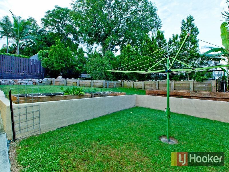 11 Eastbourne Street, Chermside West QLD 4032