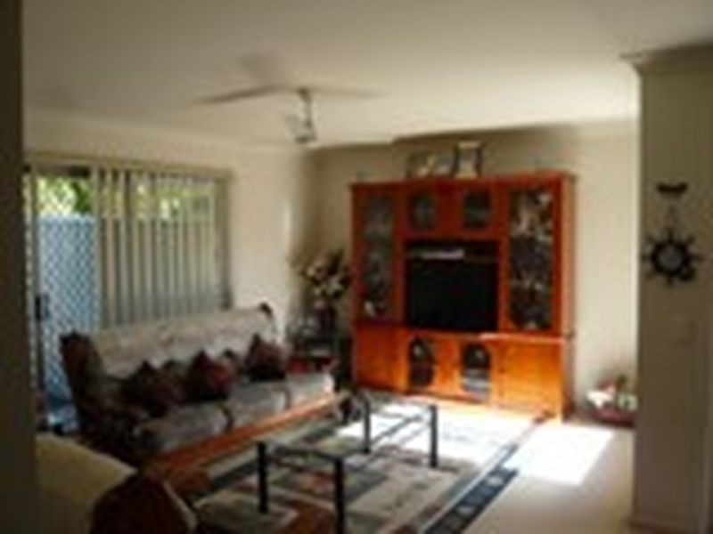 9 Azalea Cresent, Fitzgibbon QLD 4018