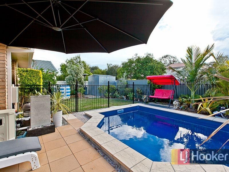 15 Lavender Place, Fitzgibbon QLD 4018