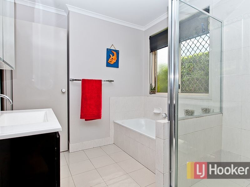 15 Lavender Place, Fitzgibbon QLD 4018