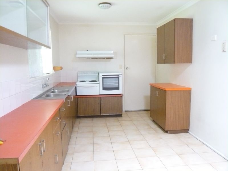 8 Covey Street, Chermside West QLD 4032