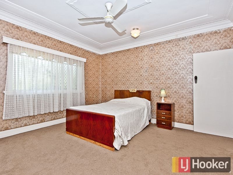 15 Bowd Parade, Wavell Heights QLD 4012