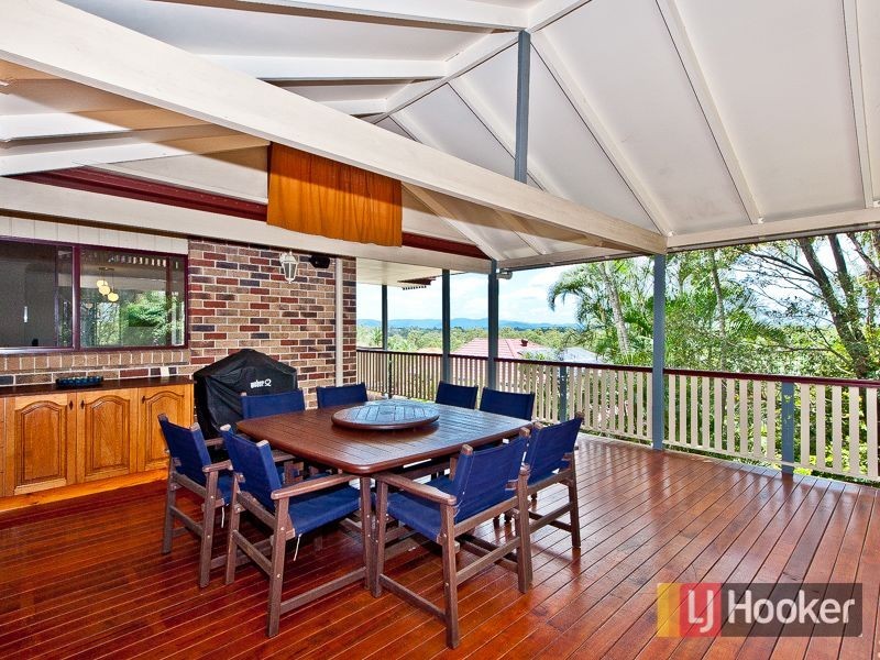 34 Shuttle Place, Bridgeman Downs QLD 4035