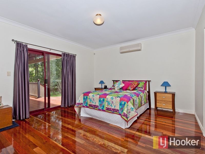 34 Shuttle Place, Bridgeman Downs QLD 4035