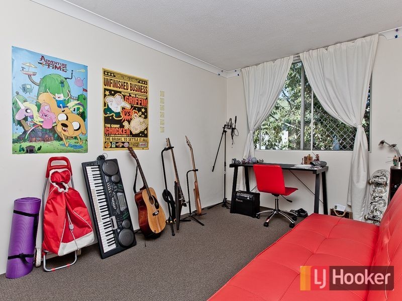 2/25 Victoria Terrace, Gordon Park QLD 4031