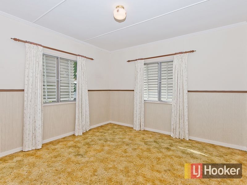 2 Dumaurier Street, Chermside QLD 4032