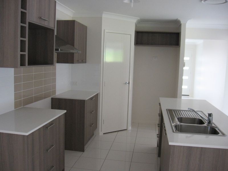 34 MacDonald Place, Carseldine QLD 4034