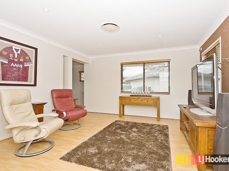 29 Yarraman Street, Arana Hills QLD 4054