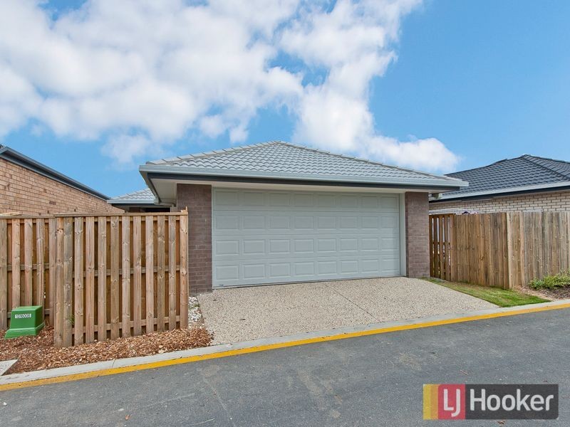 19 Watarrka Avenue, Fitzgibbon QLD 4018