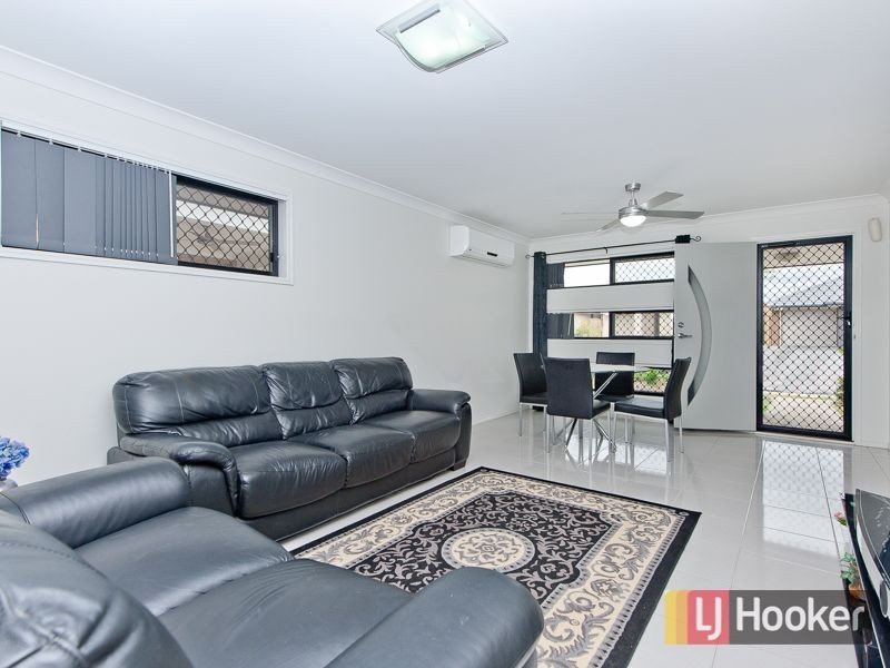 19 Watarrka Avenue, Fitzgibbon QLD 4018
