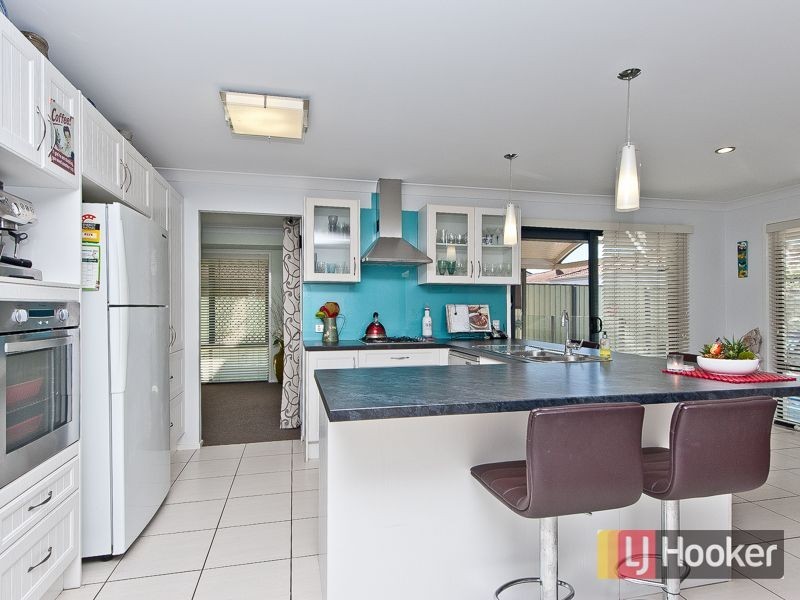 4 Nardoo Close, Carseldine QLD 4034