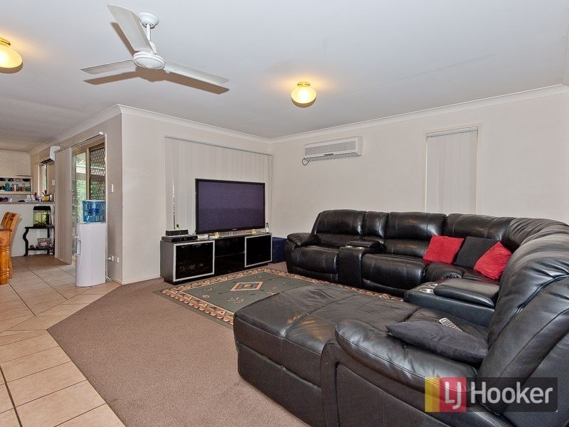 7 Violet Close, Fitzgibbon QLD 4018