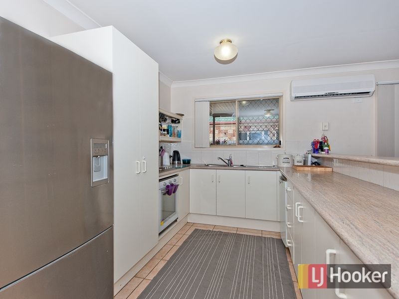 7 Violet Close, Fitzgibbon QLD 4018