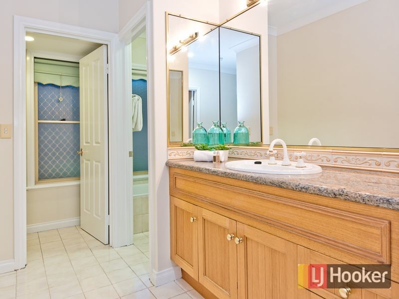 12 Roebig Street, Aspley QLD 4034