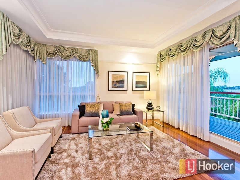 12 Roebig Street, Aspley QLD 4034