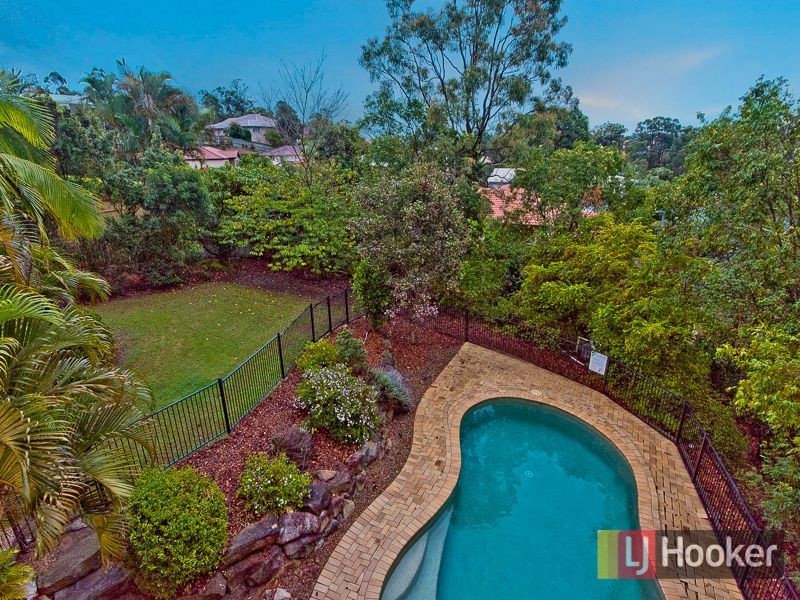 12 Roebig Street, Aspley QLD 4034