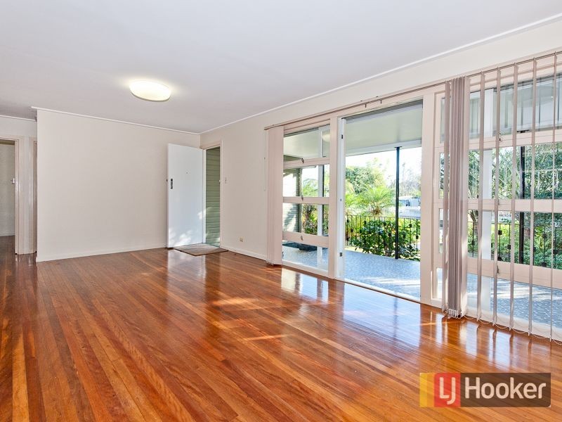 1 Dumaurier Street, Chermside QLD 4032