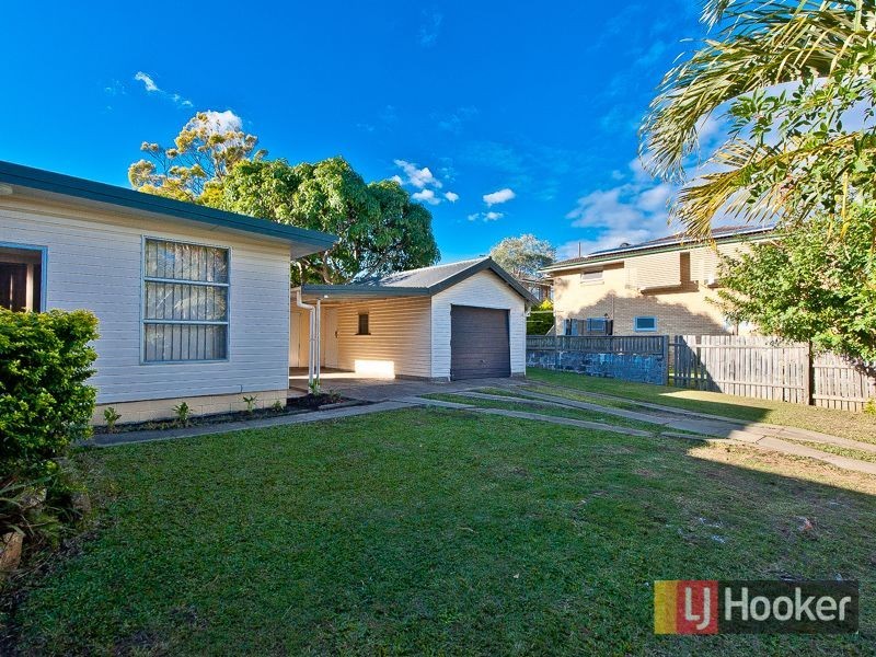 1 Dumaurier Street, Chermside QLD 4032