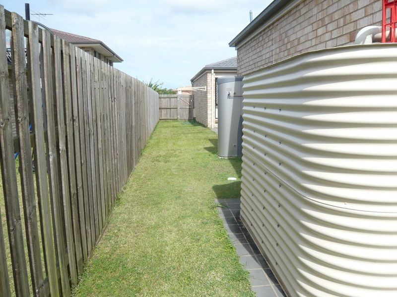 4 Waratah Circuit, Kallangur QLD 4503