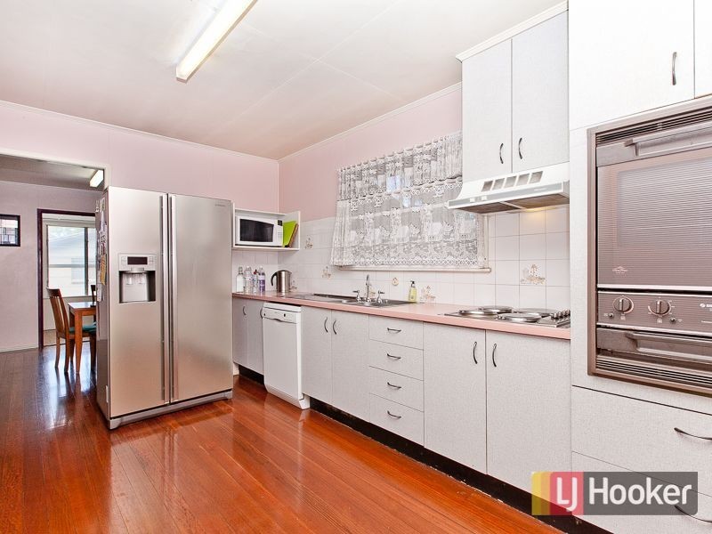 9 Grahams Road, Strathpine QLD 4500