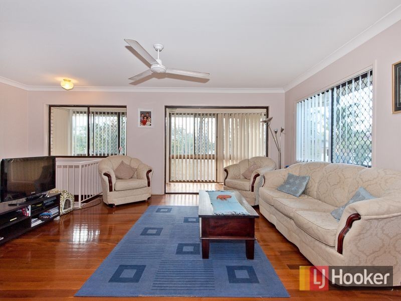 8 Maud Street, Albany Creek QLD 4035