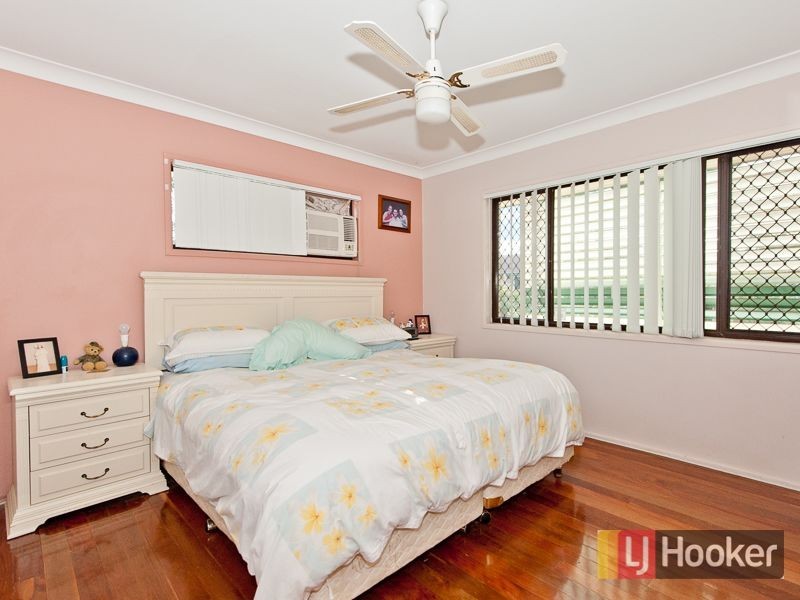 8 Maud Street, Albany Creek QLD 4035