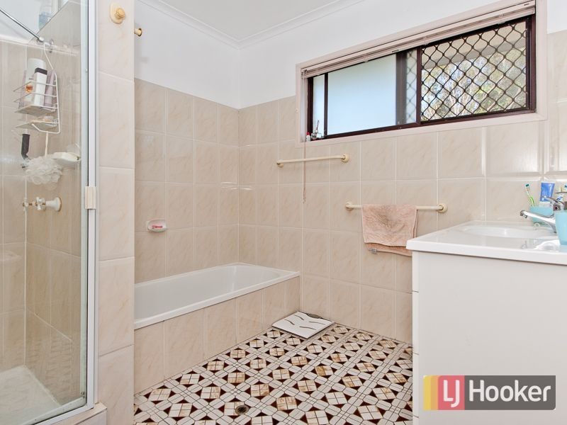 8 Maud Street, Albany Creek QLD 4035