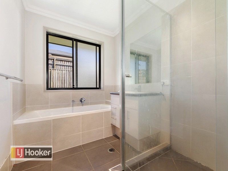 17 Serendipita Road, Bridgeman Downs QLD 4035