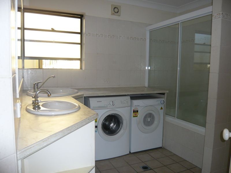 1/146 Windermere Road, Hamilton QLD 4007