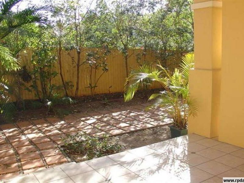 1/146 Windermere Road, Hamilton QLD 4007