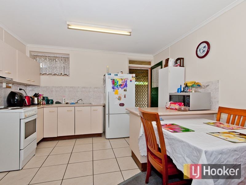 1 Deborah Street, Clontarf QLD 4019