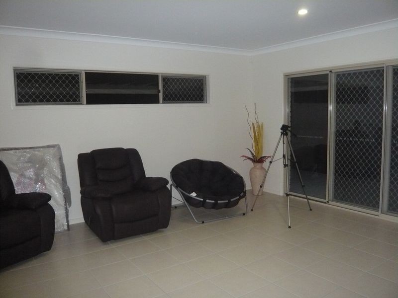 45 Raynbird Place, Carseldine QLD 4034