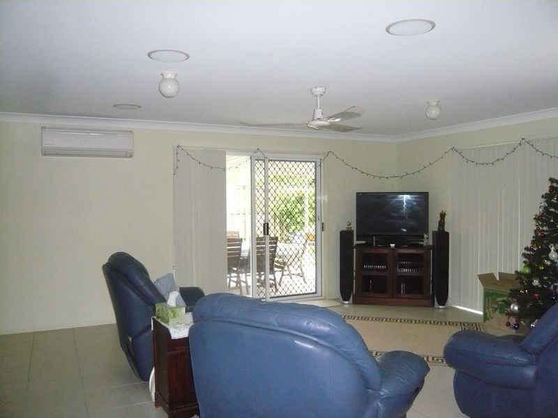 3 Jarrah Place, Fitzgibbon QLD 4018