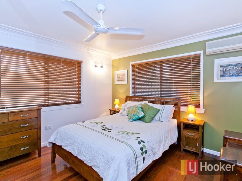 11 Valiant Street, Chermside West QLD 4032