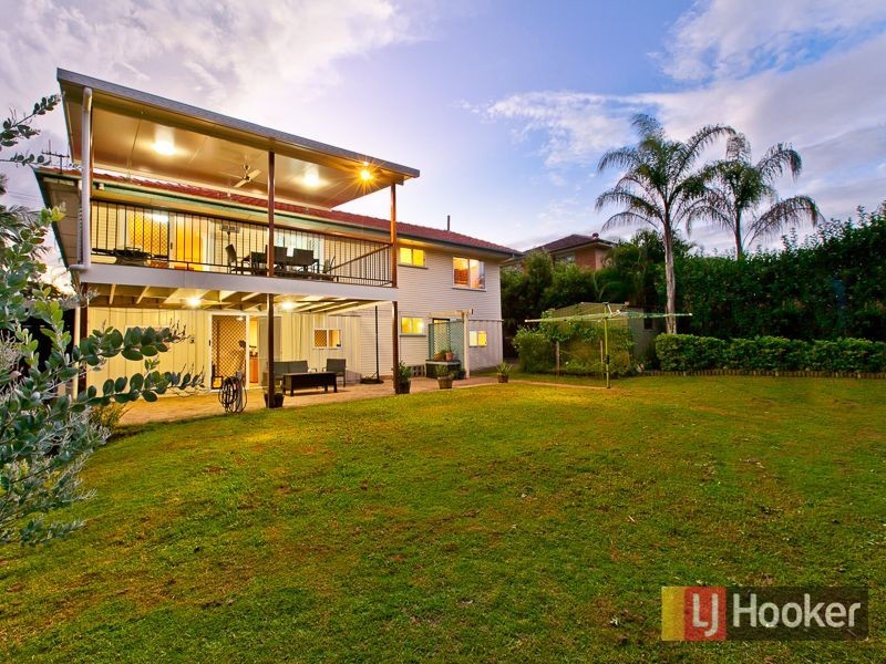 11 Valiant Street, Chermside West QLD 4032