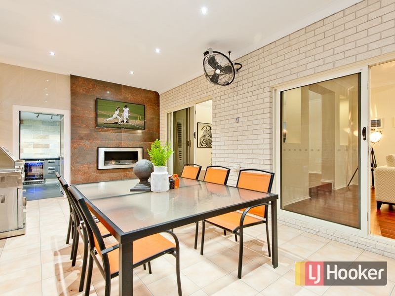 8 Orion Place, Bridgeman Downs QLD 4035