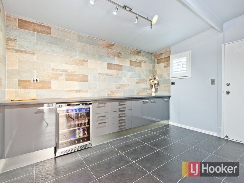 8 Orion Place, Bridgeman Downs QLD 4035