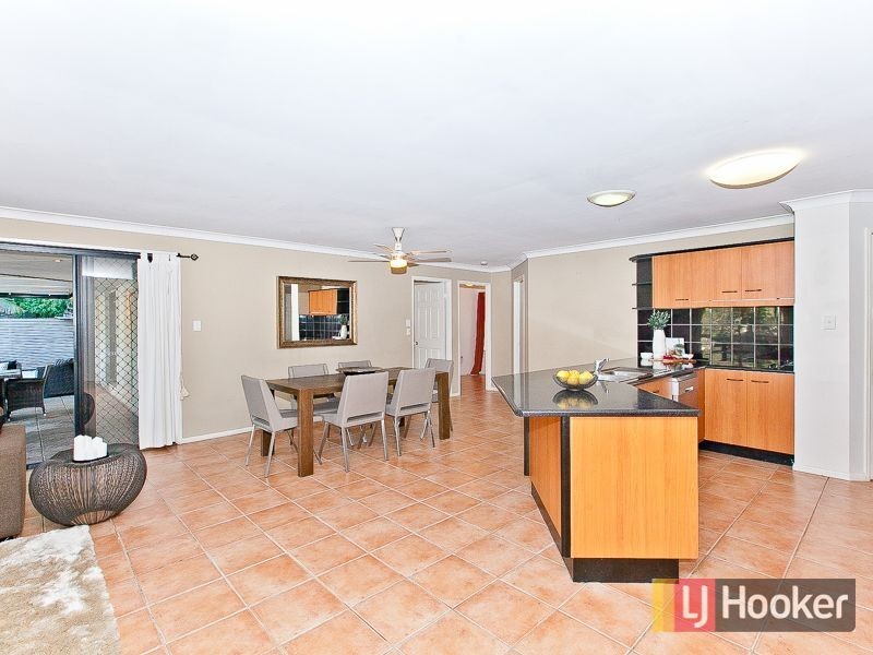 66 Whipbird Place, Aspley QLD 4034