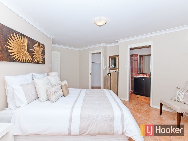 66 Whipbird Place, Aspley QLD 4034