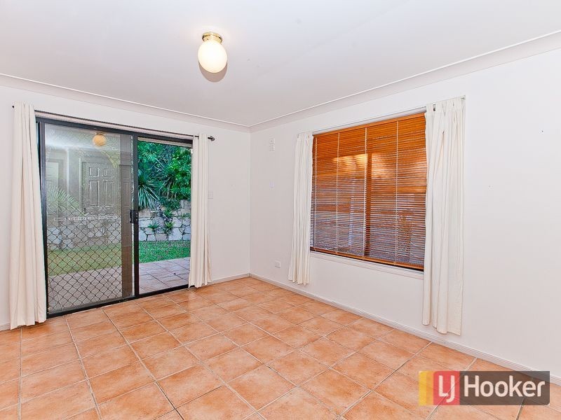 66 Whipbird Place, Aspley QLD 4034