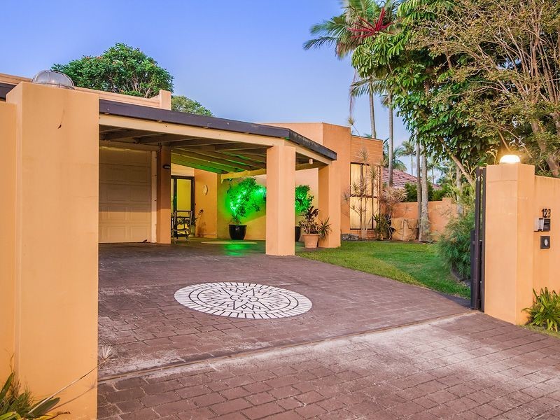 123 Graham Road, Carseldine QLD 4034