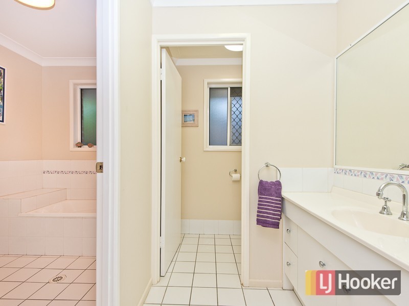 37 Coolabah Crescent, Bridgeman Downs QLD 4035